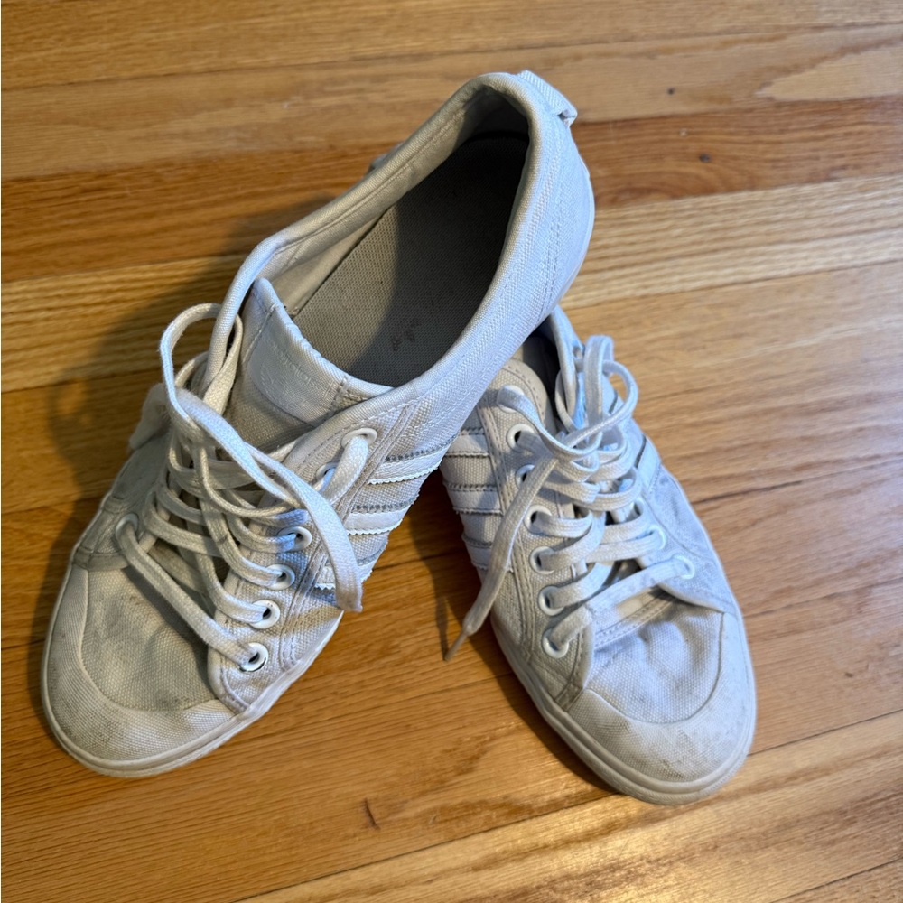 adidas Men's Off-White Casual Sneakers